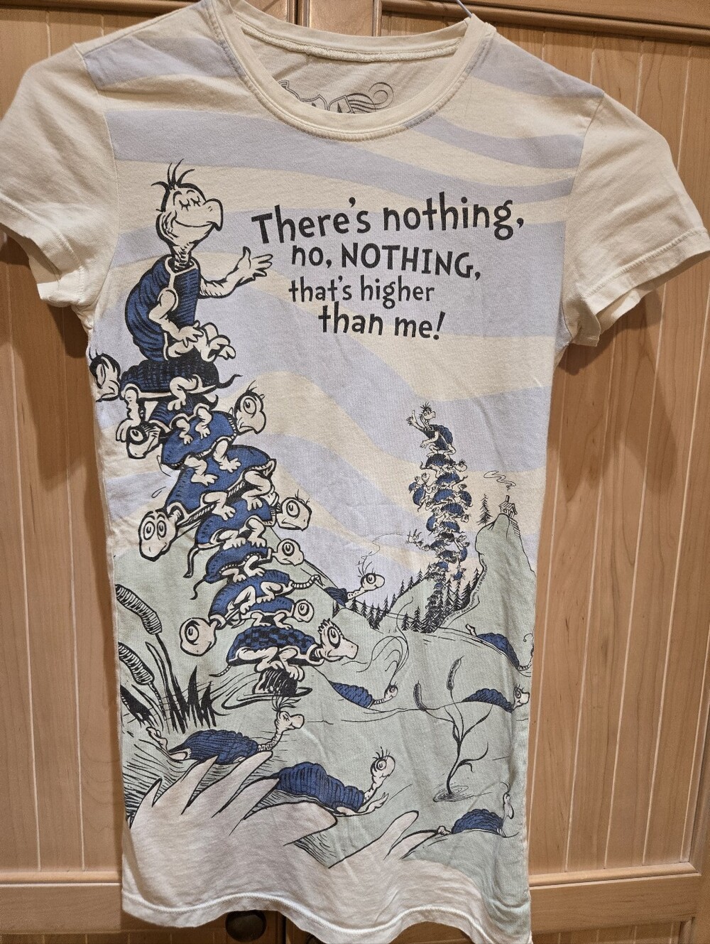 DOE Dr Seuss "There's Nothing...Higher" Jr M EUC
